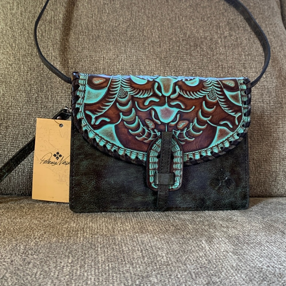 Patricia Nash Lanza Leather Crossbody